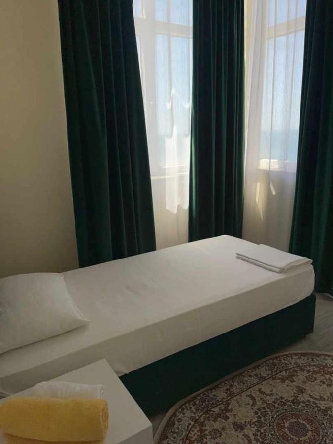Rusel Hotel Aktau  Exteriér fotografie